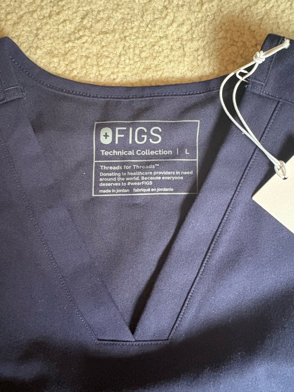 FIGS Navy V‑Neck Scrub Top - Picture 2 of 3